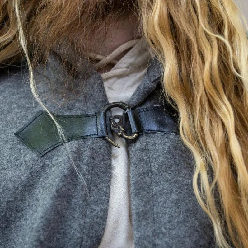 Unisex Wool Viking Cloak | Wolf Clasp