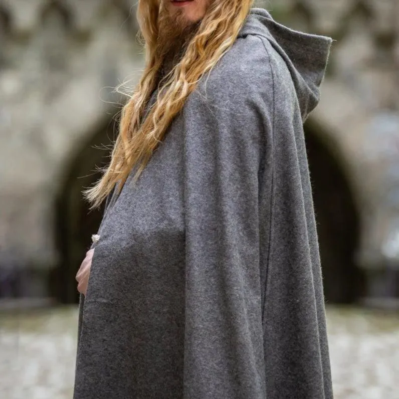 Unisex Wool Viking Cloak | Wolf Clasp
