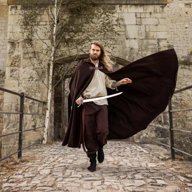 Unisex Wool Viking Cloak | Wolf Clasp